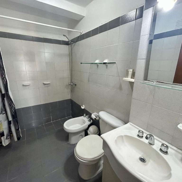 Comodo Depto en Av Poeta Lugones en Nva Cba - Apartamento de 1 dormitorio con balcón - 15