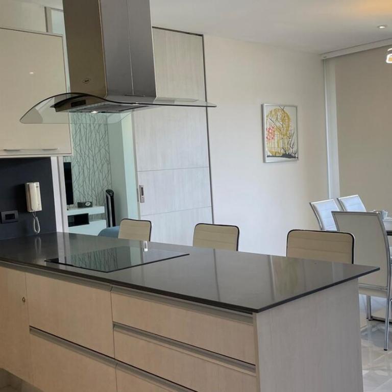 Center City Flats - Square Building Poblado - Apartamento Deluxe - 10