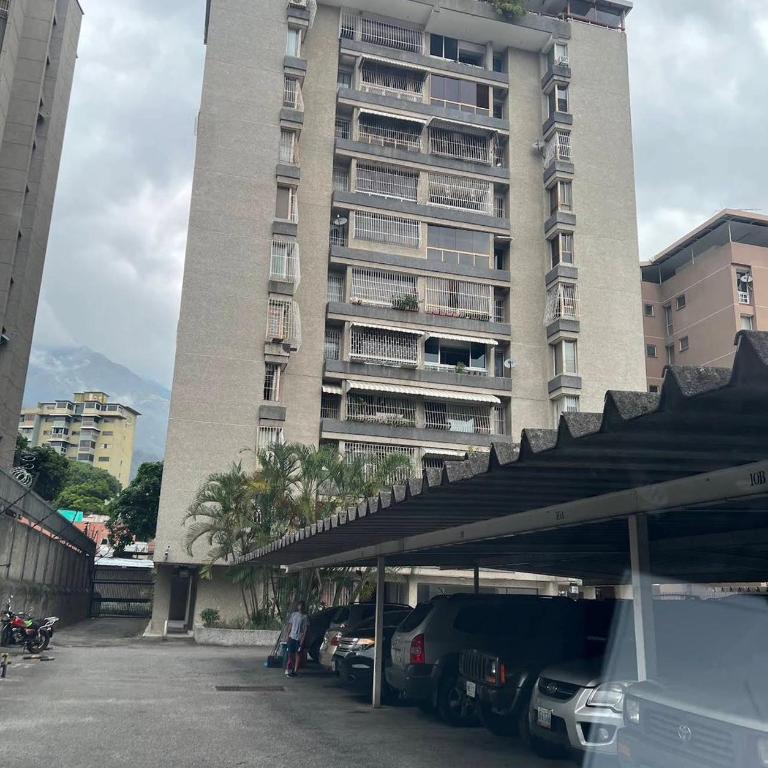Apartamento En Caracas El Marques - Three-Bedroom Apartment - 10