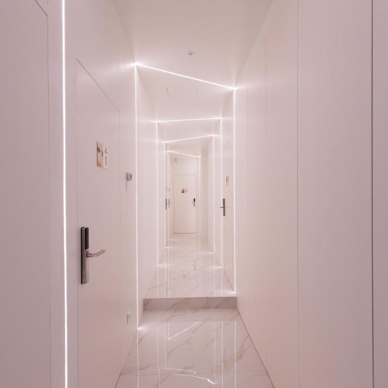 Michelangelo Central Suites - Camera Matrimoniale Deluxe - 1