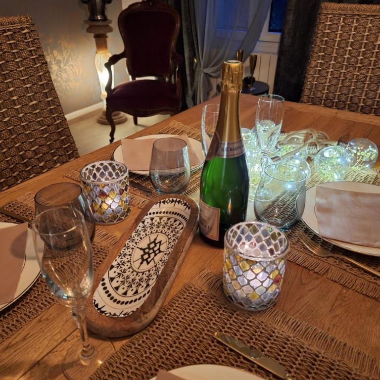 Cocon dans l'artère du centre-ville - Apartamento de 2 dormitorios - 14