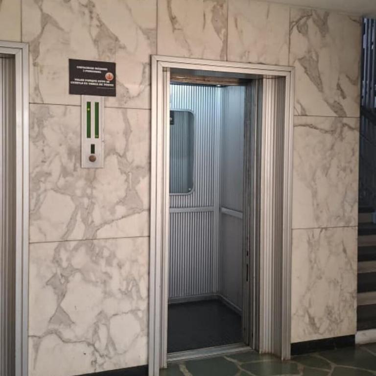 New and comfortable apartment in Los Palos Grandes - One-Bedroom Apartment - 3