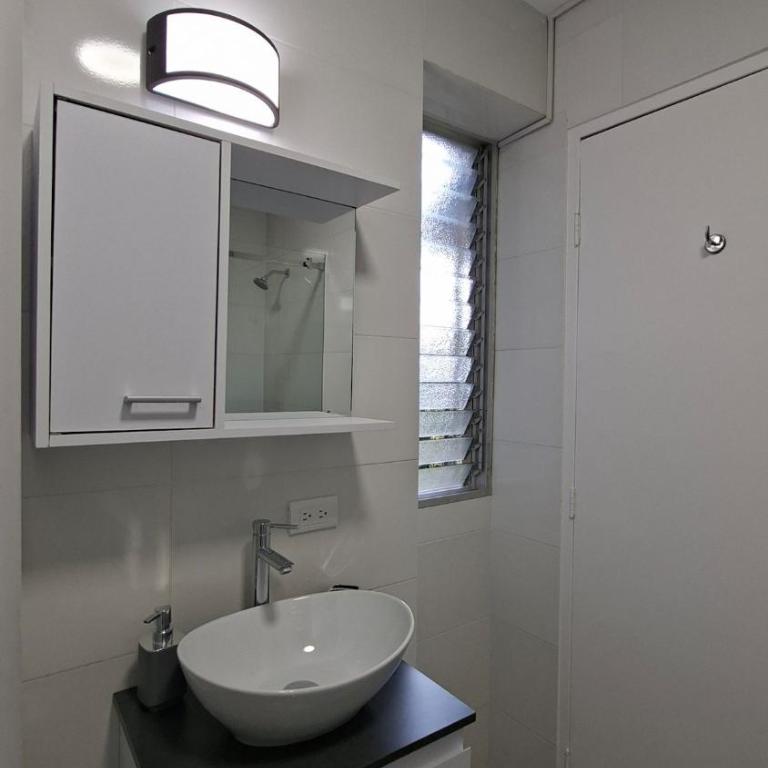 New and comfortable apartment in Los Palos Grandes - One-Bedroom Apartment - 29