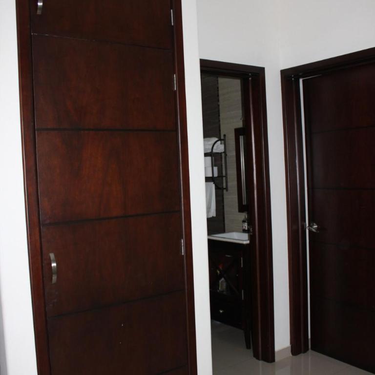 Casa en Cerritos Resort con Alberca y Playa MZT - #21 HF - Three-Bedroom House - 23