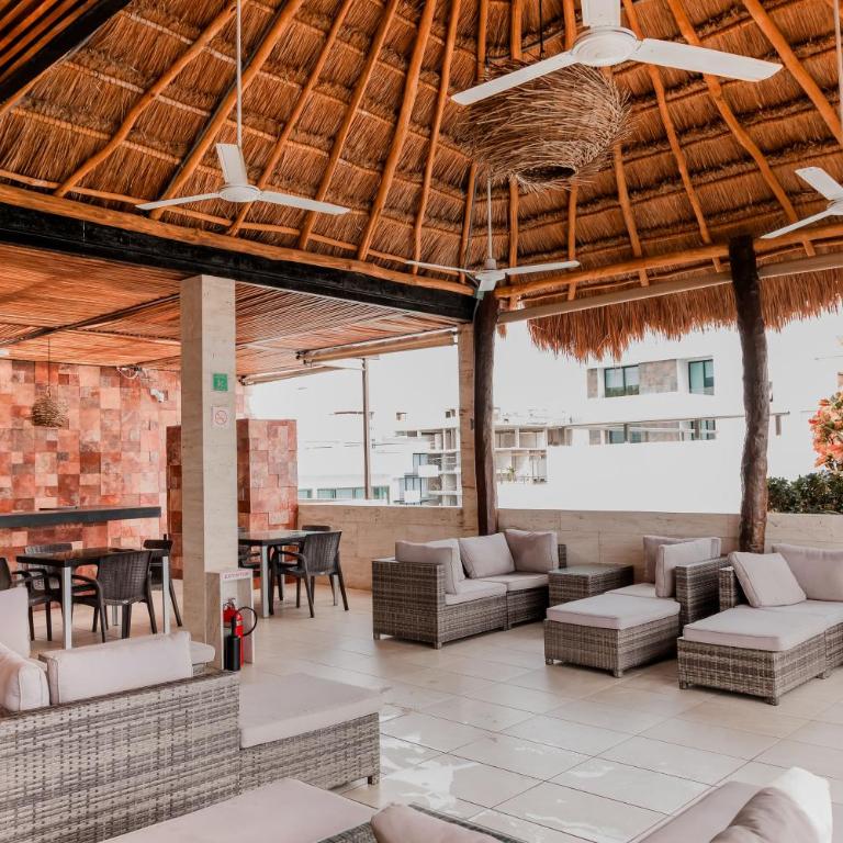 Grand Fifty, Stylish Stay with Rooftop Pool - Apartamento de 2 dormitorios - 26