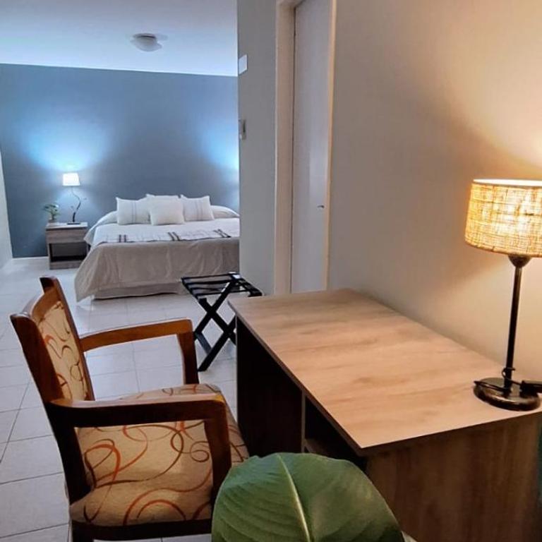 El Portal Hoteles y Aparts - Superior Suite - 2