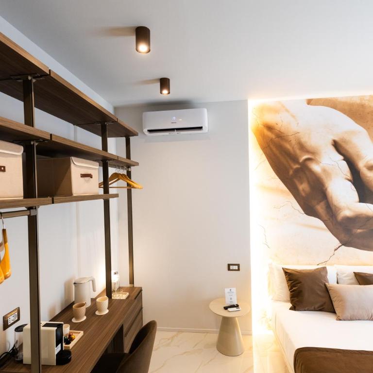 Michelangelo Central Suites - Camera Deluxe - 9