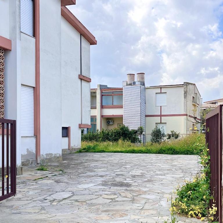 FREE Parking - Right in the Heart of the City - Soggiorno Semplice - Two-Bedroom Apartment with Garden View - 28
