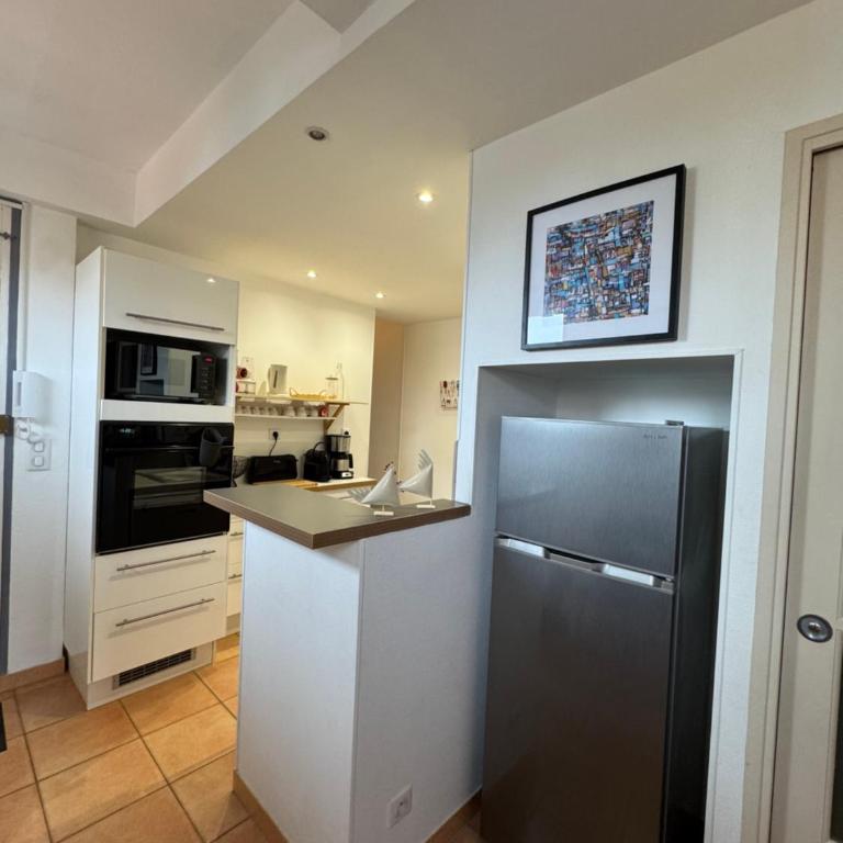 Appartement climatisé avec wifi au cœur du village et à 50m de la plage - Apartamento de 1 dormitorio - 6