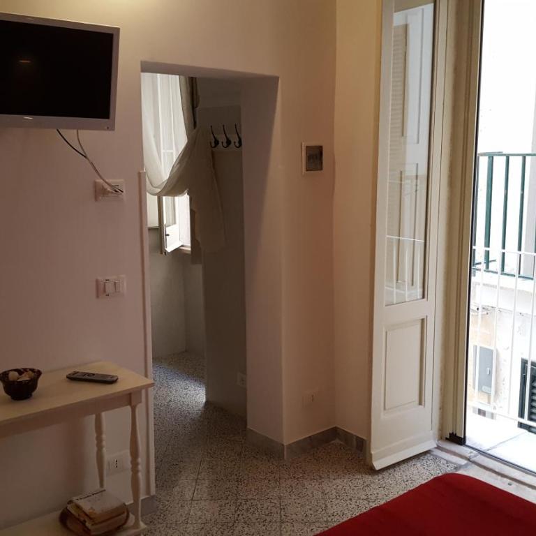 Sotto il Campanile - Appartamento con Balcone - 2