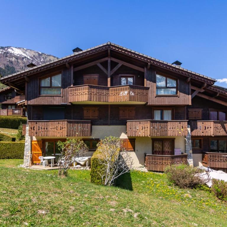 Apt Bellachat 10 for 4 with Pool & 120m to lift - Happy Rentals - Appartement avec Balcon - 27