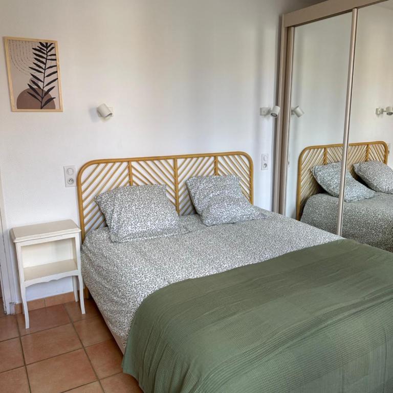 Appartement climatisé avec wifi au cœur du village et à 50m de la plage - Apartamento de 1 dormitorio - 14