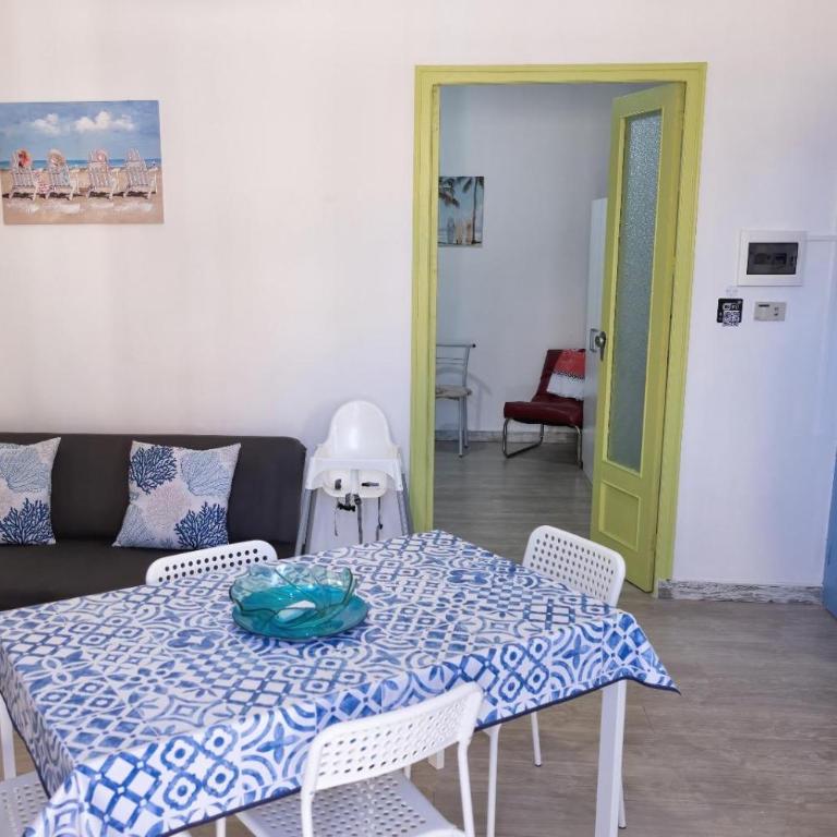 Disiu Case Vacanza - Appartamento con 1 Camera da Letto, Vista Mare e Balcone - 9