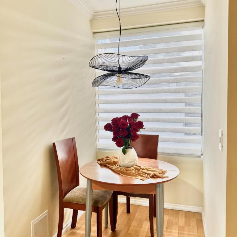 Stylish Spacious Suite near La Carolina Park - Quicentro Prime Location - One-Bedroom Apartment - 9