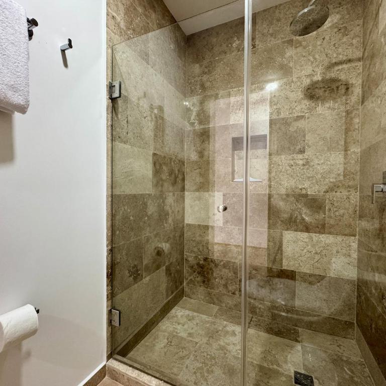 Stylish studio near 5th Avenue with ocean views - Habitación Individual - 10