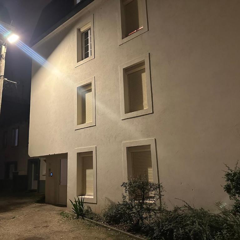 Le Studio des Ducs - One-Bedroom Apartment - 23
