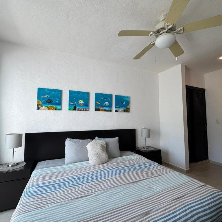 Desirable Location, Private Terrace Overlook Pool - Single Room - 30