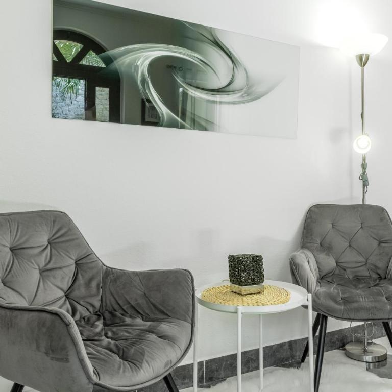 S&P City Center Apartments - Studio with Patio - 14
