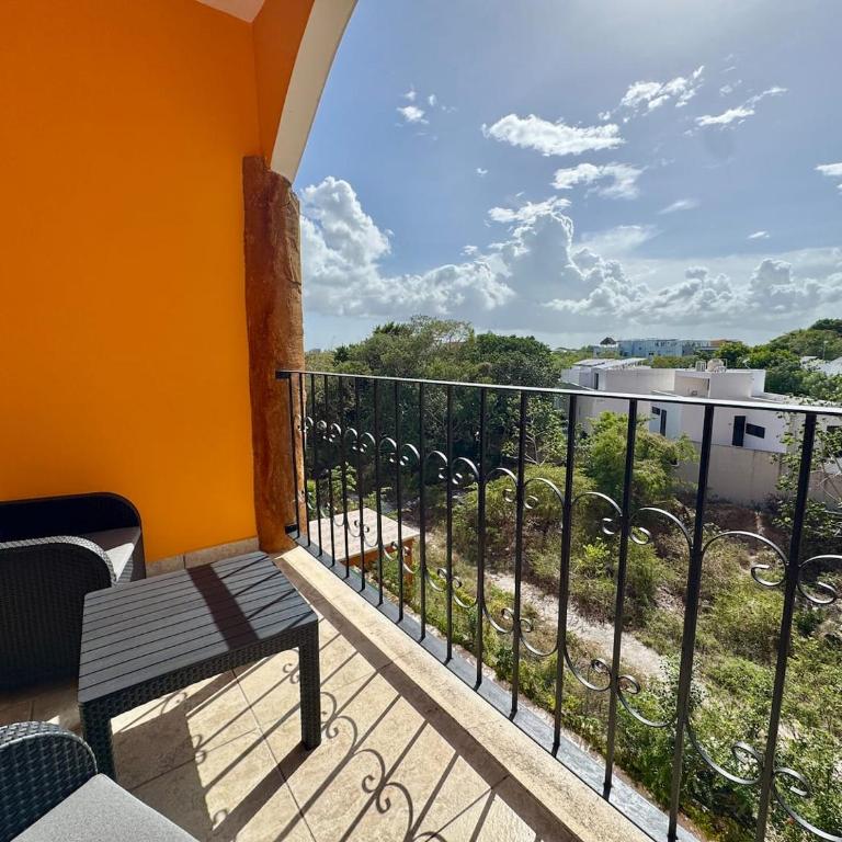 Quiet Location, Large Condo With Private Terrace - Single Room - 48