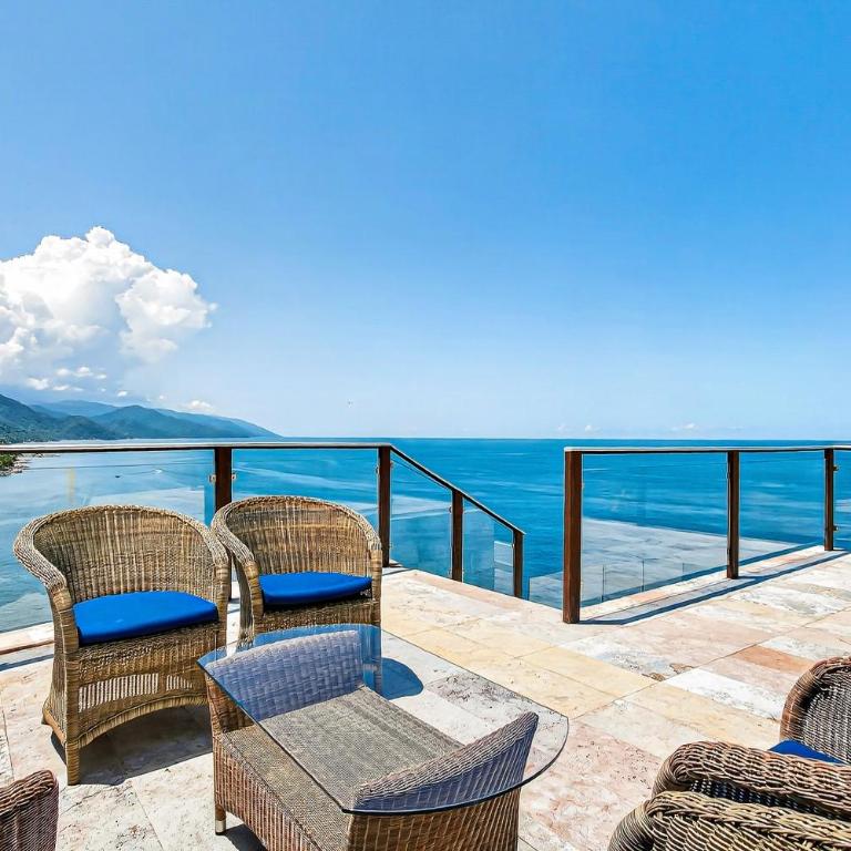 Modern condo with ocean views, rooftop infinity pool & central AC - Casa - 25