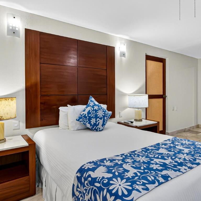 Modern coastal villa with ocean views, pool, WiFi & full kitchen - Casa - 17