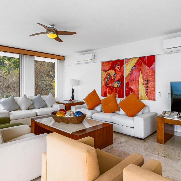 Elegant oceanview penthouse with private rooftop jacuzzi, pools & spa access - Casa - 4