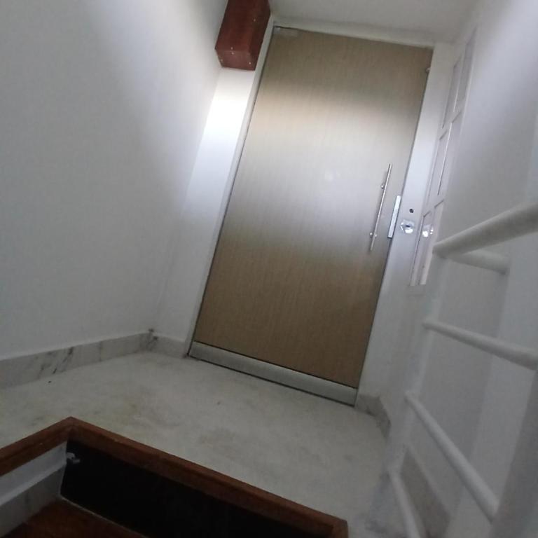 Apartamento con terraza en La Estrella - Apartamento de 1 dormitorio - 77