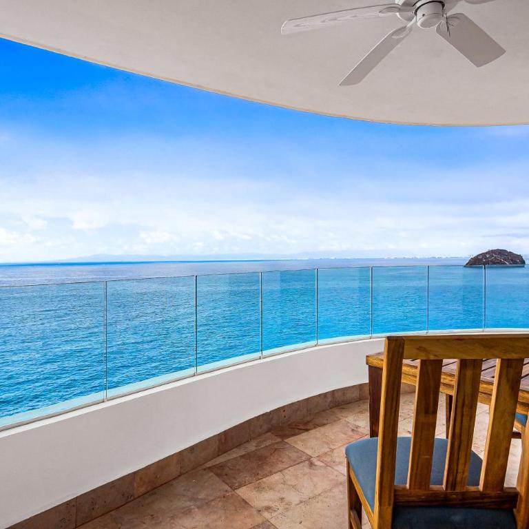 Exquisite condo with panoramic ocean views, amazing pool & balcony - Casa - 29