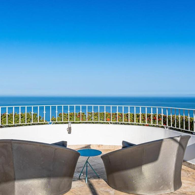 Partial ocean-view suite with 3 pools, hot tub, spa & balcony - Vacation Home - 32