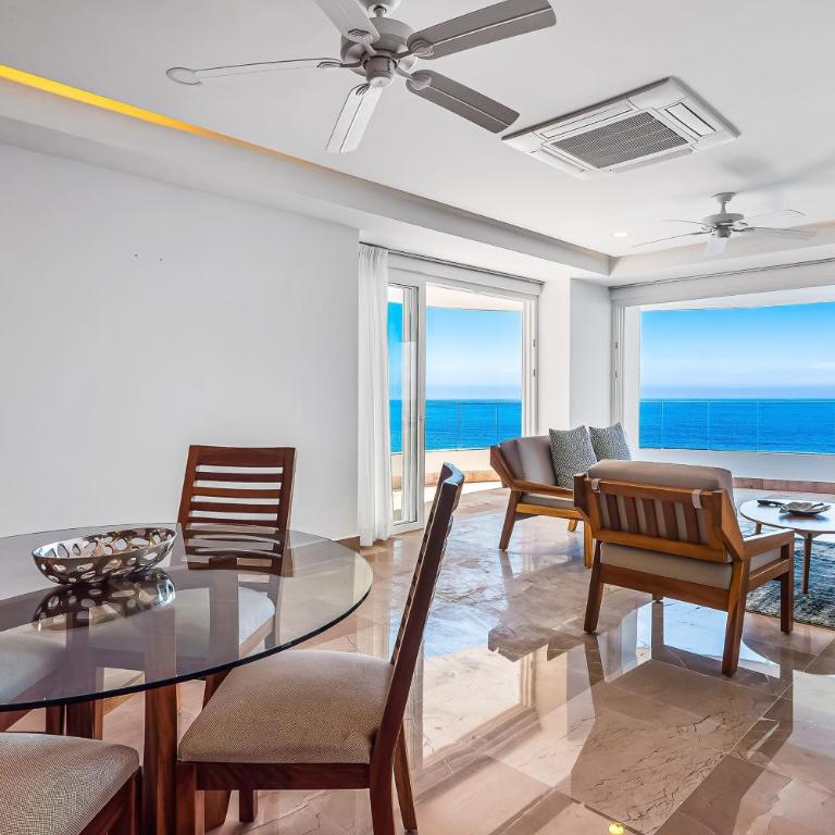 Stunning Oceanfront Apartment with Breathtaking Views and Luxurious Amenities - Casa - 9
