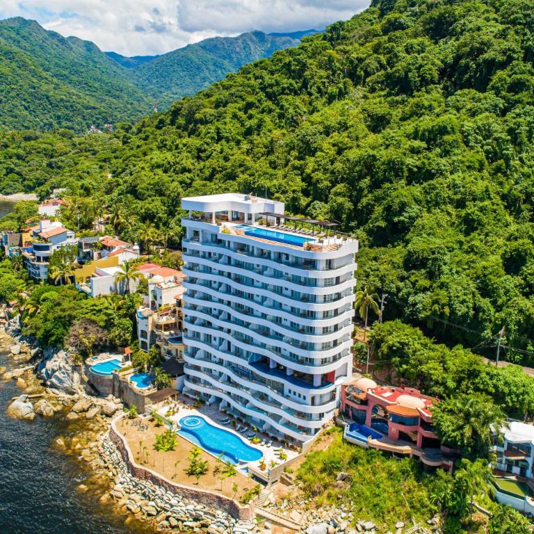 Stunning Oceanfront Apartment with Breathtaking Views and Luxurious Amenities - Casa - 55