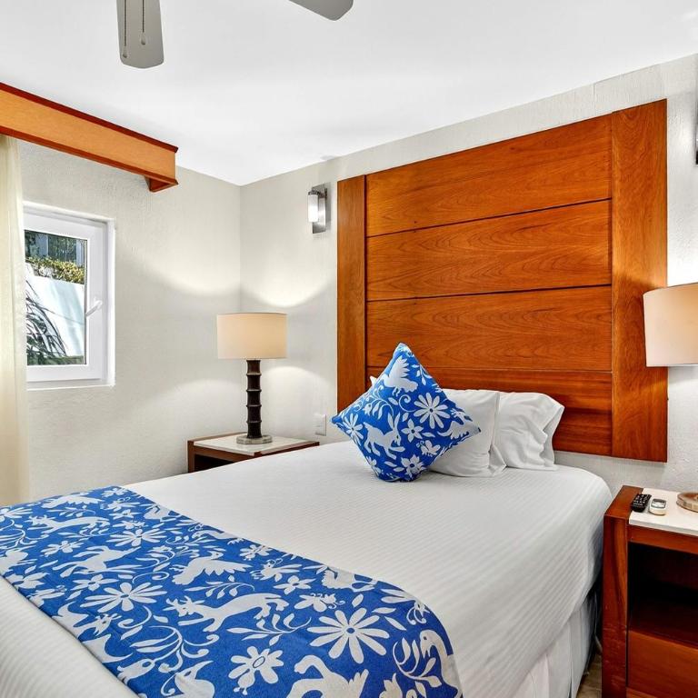 Relaxing coastal escape with panoramic views, pool, hot tub & sunny terrace - Vacation Home - 18