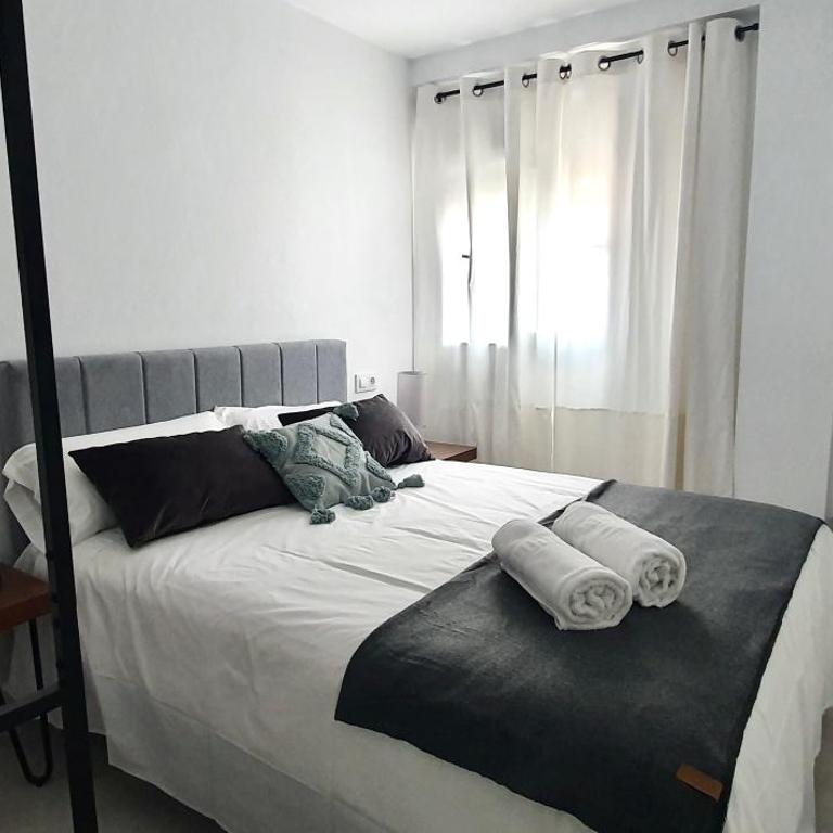 Cinema 2 by RentCadiz - Apartamento de 3 dormitorios - 17