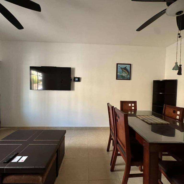 Cozy groundfloor apartment Great location WiF - Habitación Individual - 9