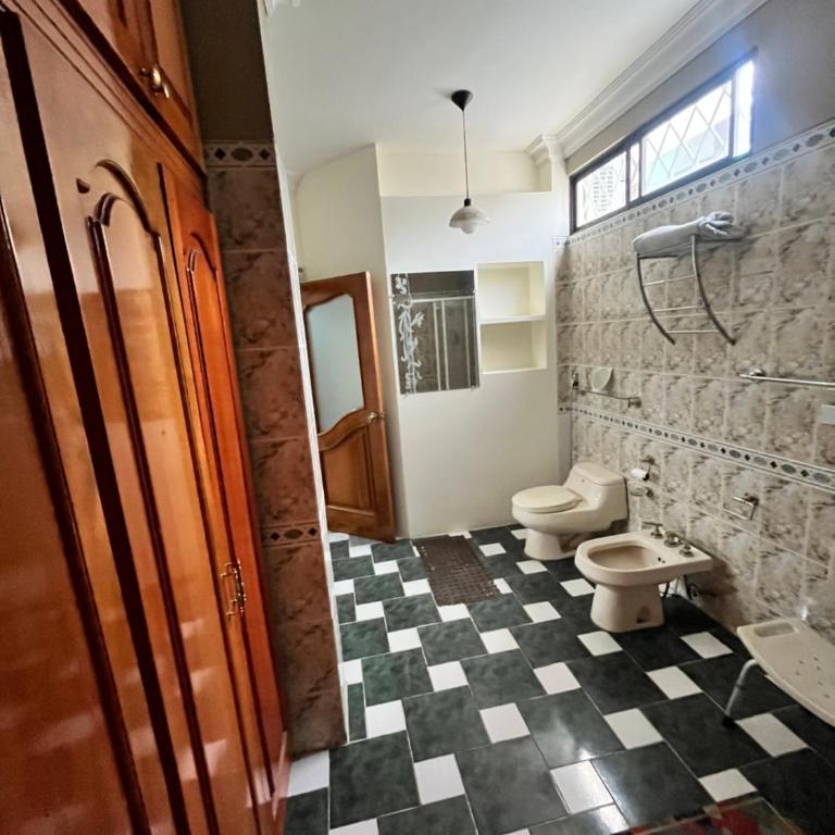Full Independent Executive Room 2 - One-Bedroom Apartment - 2