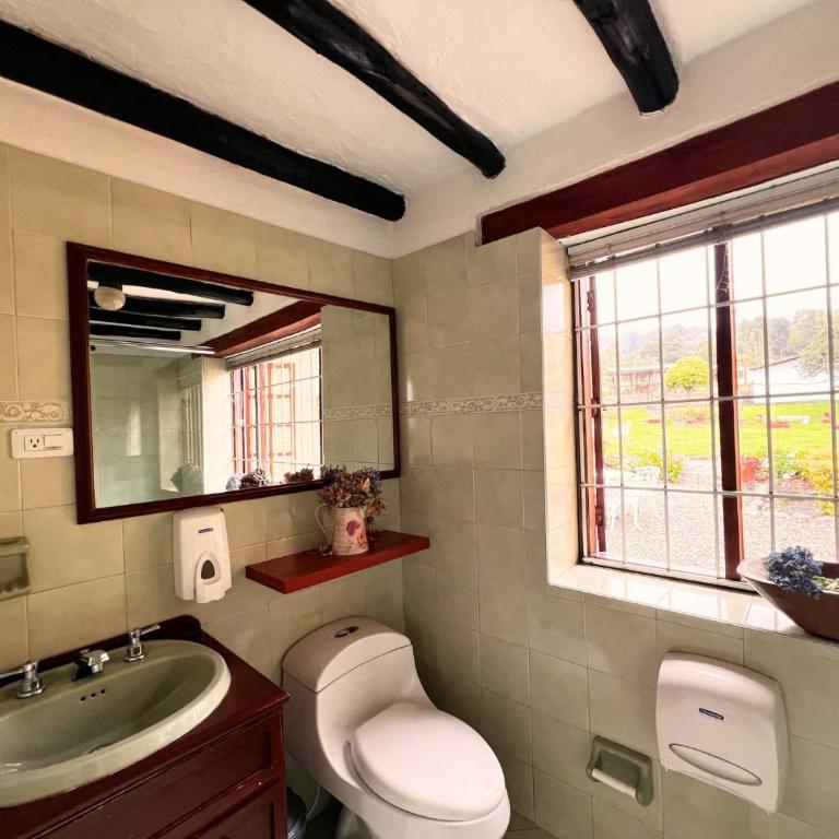 La Franchesca Hotel Boutique - Triple Room - 4