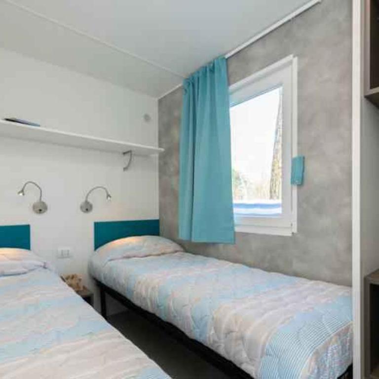 Mobile Homes with Pool in Cesenatico 55448 - Casa Mobile - 5