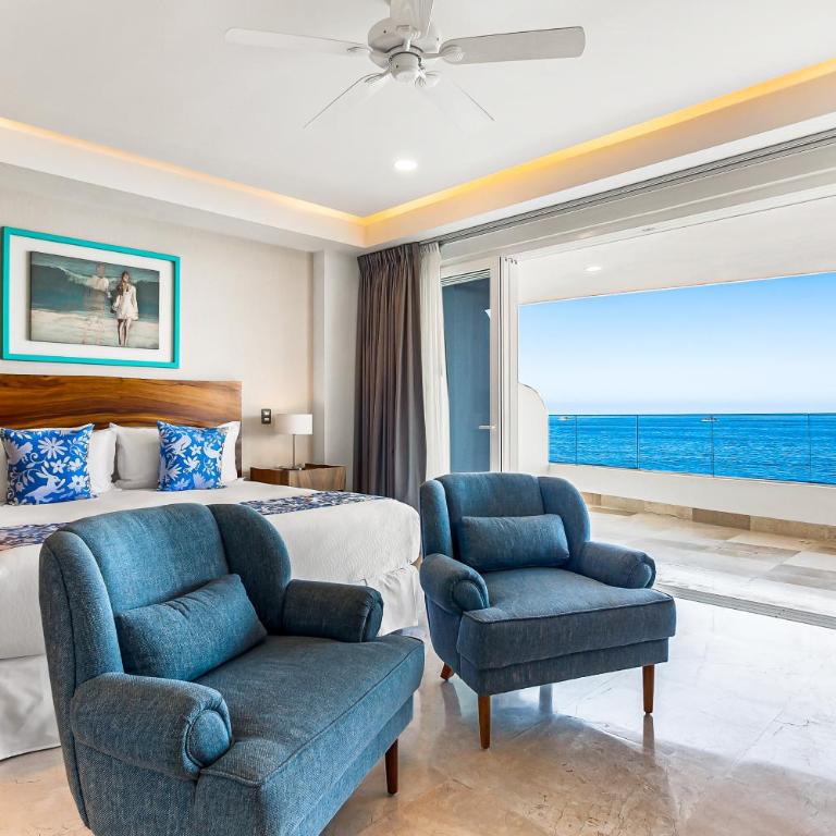 Exquisite oceanfront condo with amazing pool, balcony & W/D - Casa - 17