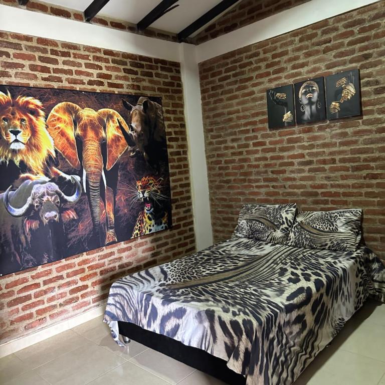 Casa Africa - Four-Bedroom House - 6