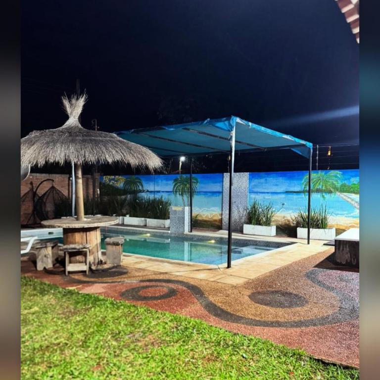 Casa con Piscina en Areguá - Two-Bedroom House - 1