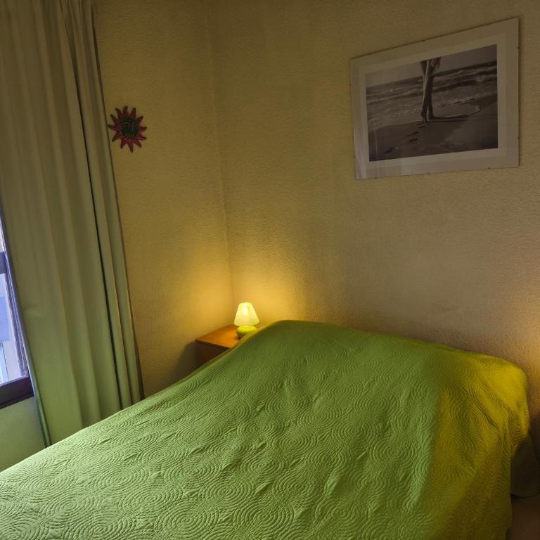Gruissan - T2 Alcove 4/5 pers, Piscine, Parking, Proche plage - FR-1-796-61 - Appartamento - 8