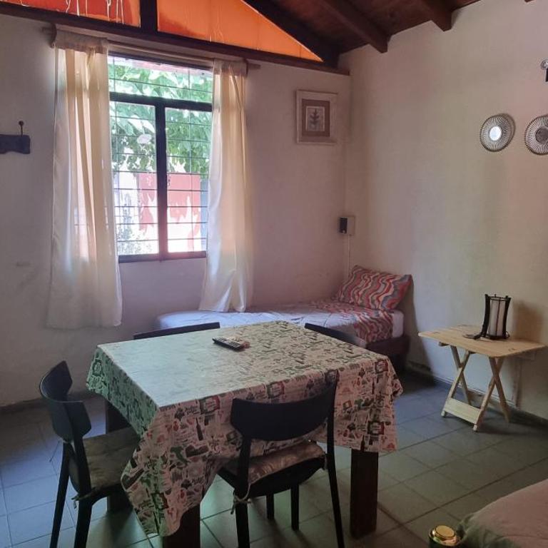 OASIS II Las Moras, con cochera y jardin - Two-Bedroom House - 3