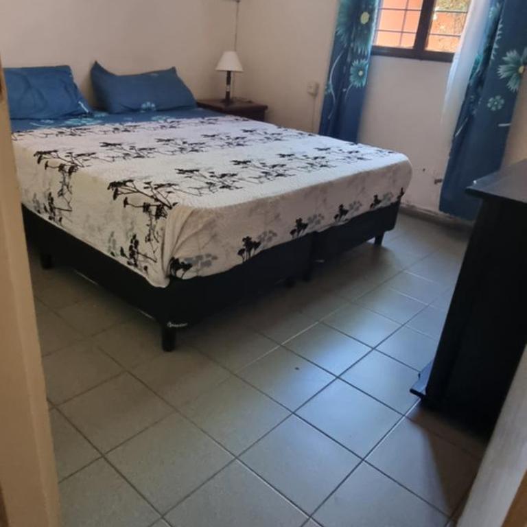 OASIS II Las Moras, con cochera y jardin - Two-Bedroom House - 1