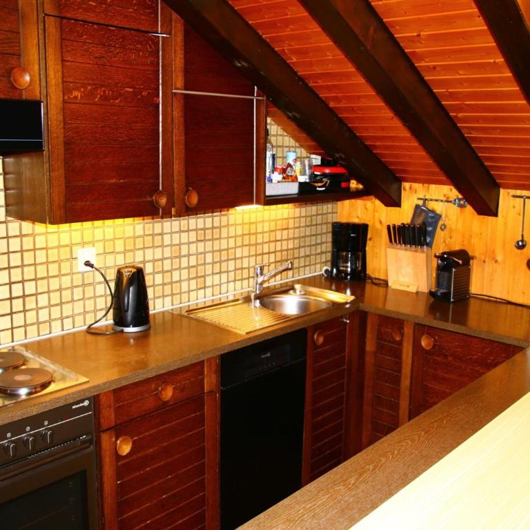 Sunny chalet in Veysonnaz for 10 guests - Appartement 4 Chambres - 22