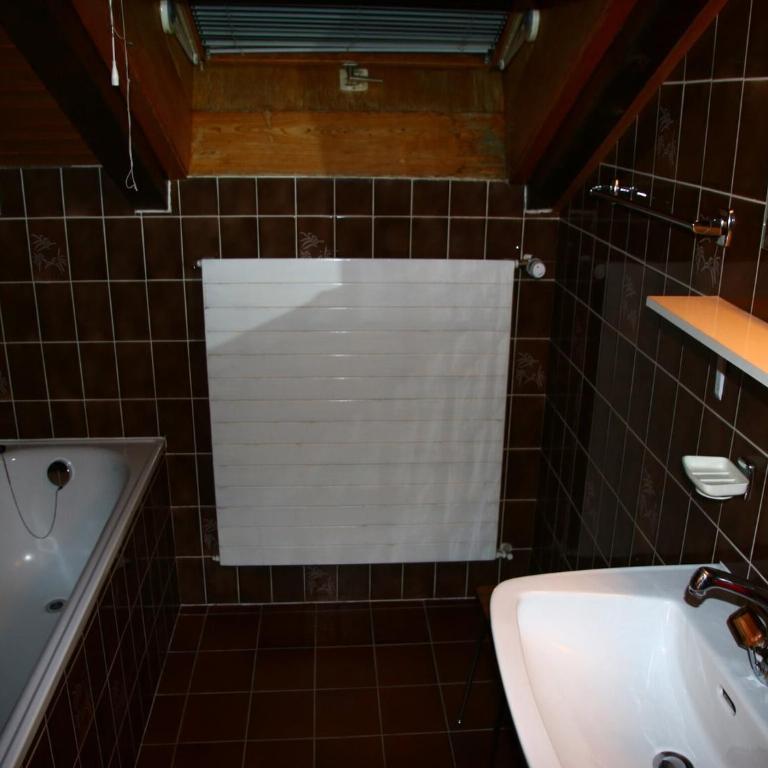 Sunny chalet in Veysonnaz for 10 guests - Appartement 4 Chambres - 48