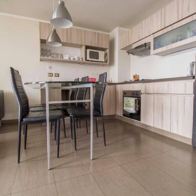 Departamento en Reñaca excelente ubicación - Three-Bedroom Apartment - 16