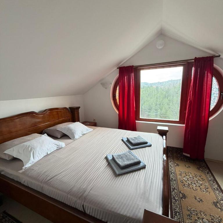 Soba 6 Vila Milka - Apartman sa 2 Spavaće Sobe - 4