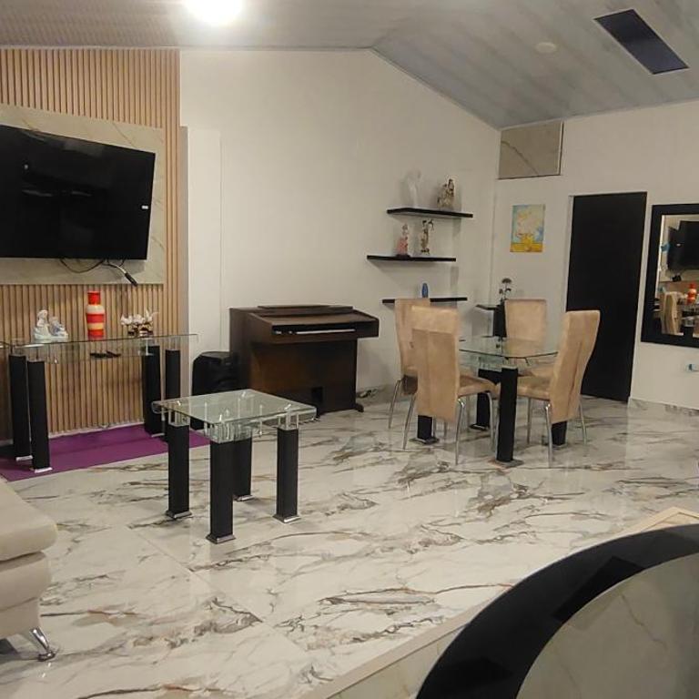 Estratégico y Amplio WiFi y Trabajo Centro Mayor - Apartamento de 3 dormitorios - 3