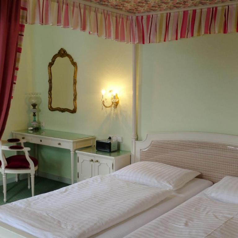 Hotel Hohenstauffen - Doppelzimmer - 1