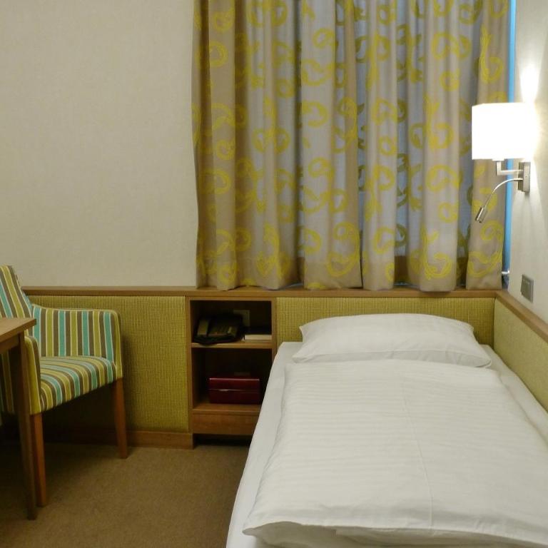 Hotel Hohenstauffen - Einzelzimmer - 5